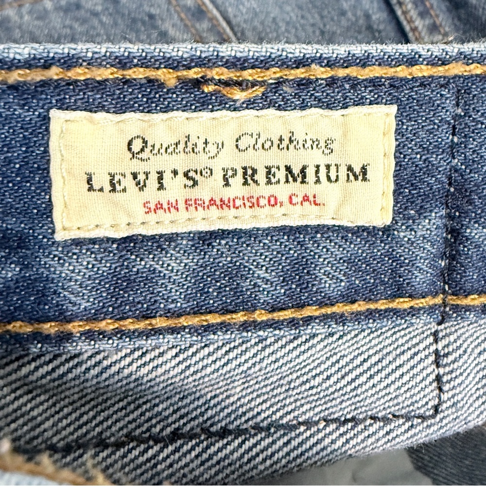 Levi's Classic Icon Deconstructed Button Fly Deni… - image 2